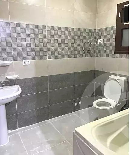 https://aqarmap.com.eg/en/listing/5397598-for-rent-cairo-al-oubour-el-hay-el-taseaa