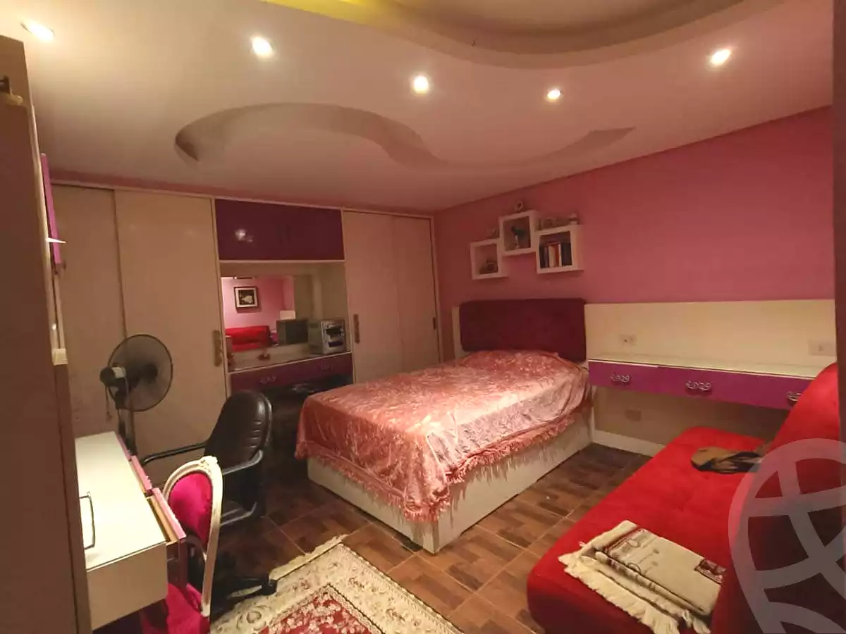 https://aqarmap.com.eg/ar/listing/5398143-for-sale-alexandria-smouha-tout-ankh-amoun-st