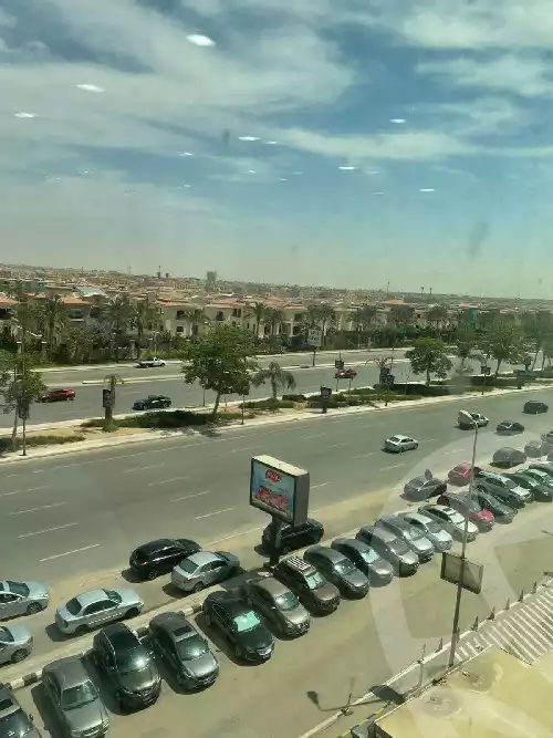 https://aqarmap.com.eg/ar/listing/5398260-for-rent-cairo-new-cairo-90th-street-northern-90th-street