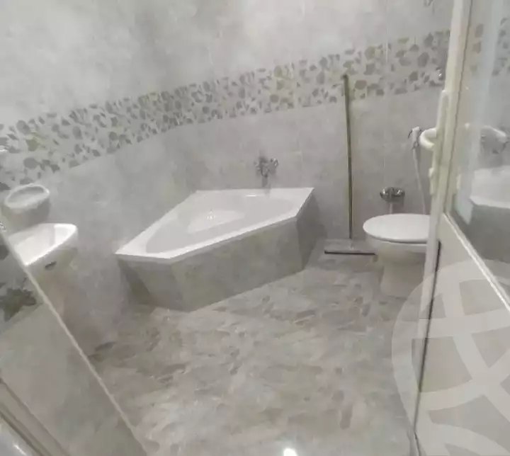 https://aqarmap.com.eg/ar/listing/5399638-for-rent-cairo-faisal-awel-faisal