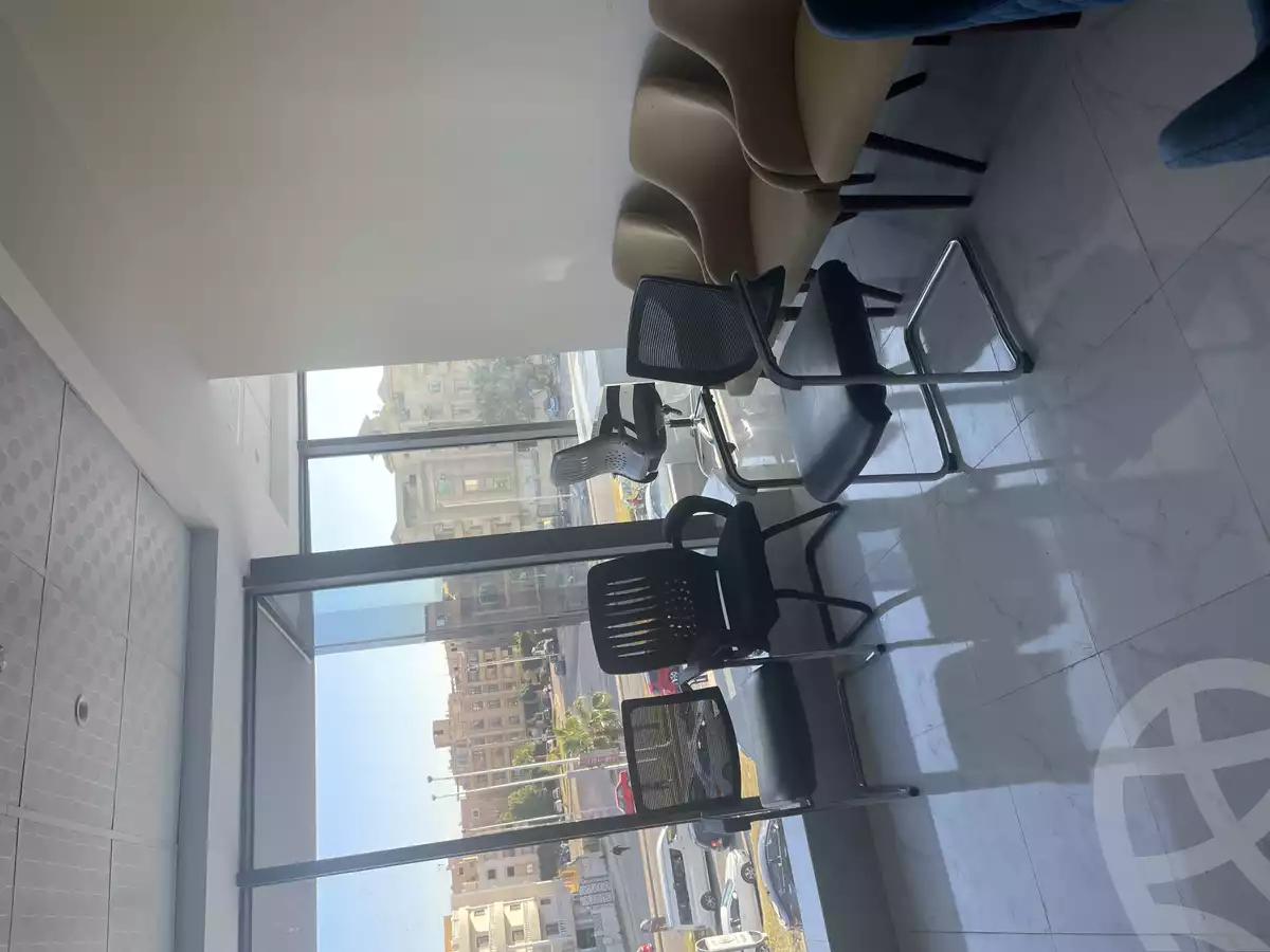 https://aqarmap.com.eg/ar/listing/5400632-for-sale-cairo-el-sheikh-zayed-city-compounds-dh-jyt-blz-mykwn-llttwyr