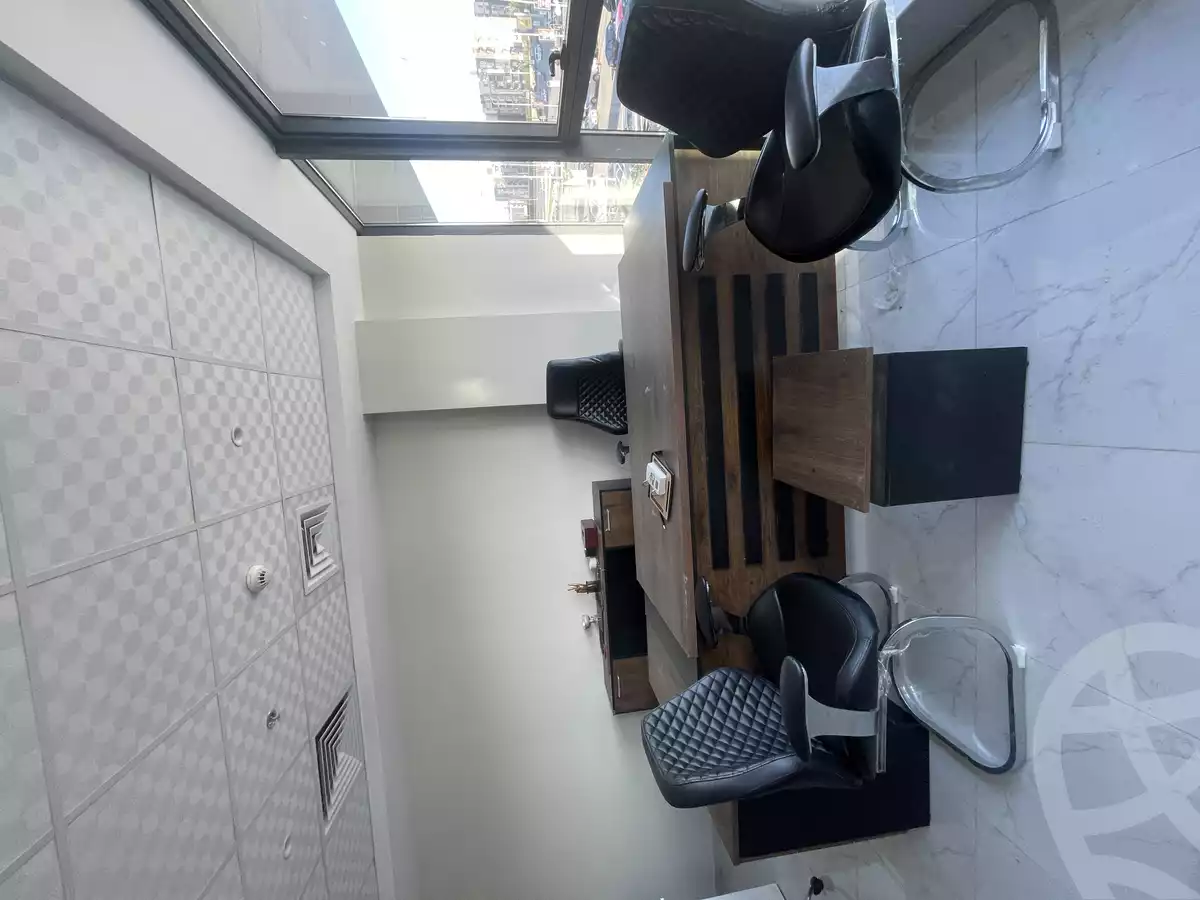 https://aqarmap.com.eg/ar/listing/5400632-for-sale-cairo-el-sheikh-zayed-city-compounds-dh-jyt-blz-mykwn-llttwyr