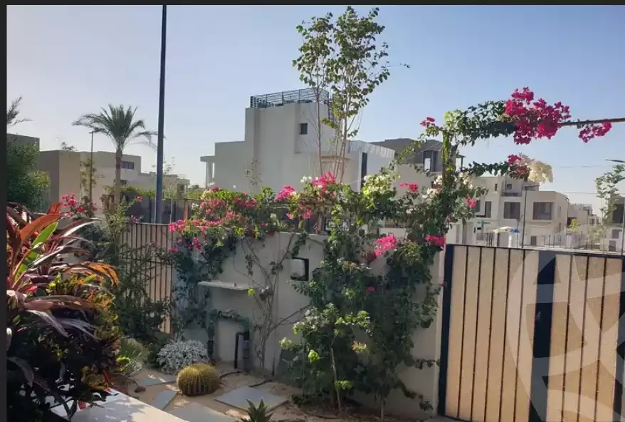 https://aqarmap.com.eg/en/listing/5402974-for-sale-cairo-new-heliopolis-compounds-stella-heliopolis