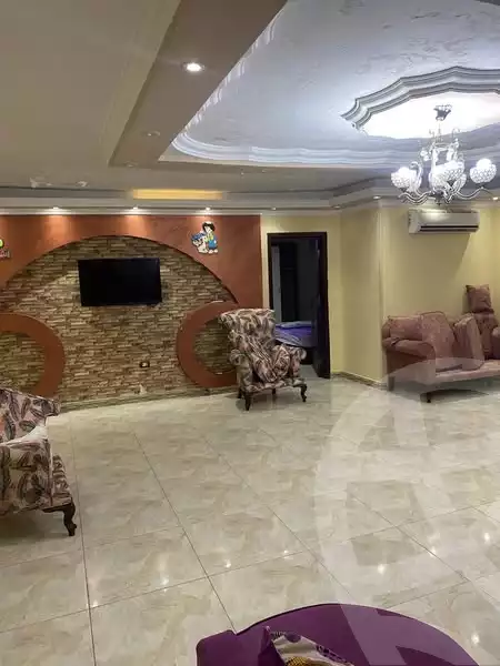 https://aqarmap.com.eg/en/listing/5403963-for-rent-cairo-faisal-kafr-tohormos-queen-nazli-st