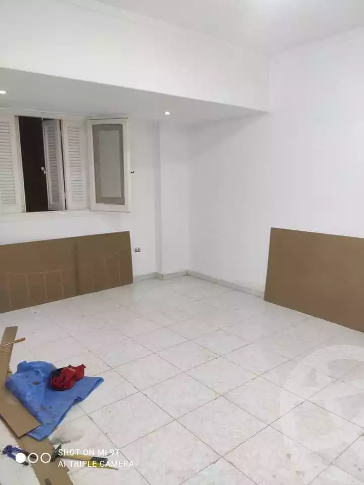 https://aqarmap.com.eg/ar/listing/5403939-for-rent-cairo-mokattam-lhdb-l-ly-shareaa-9