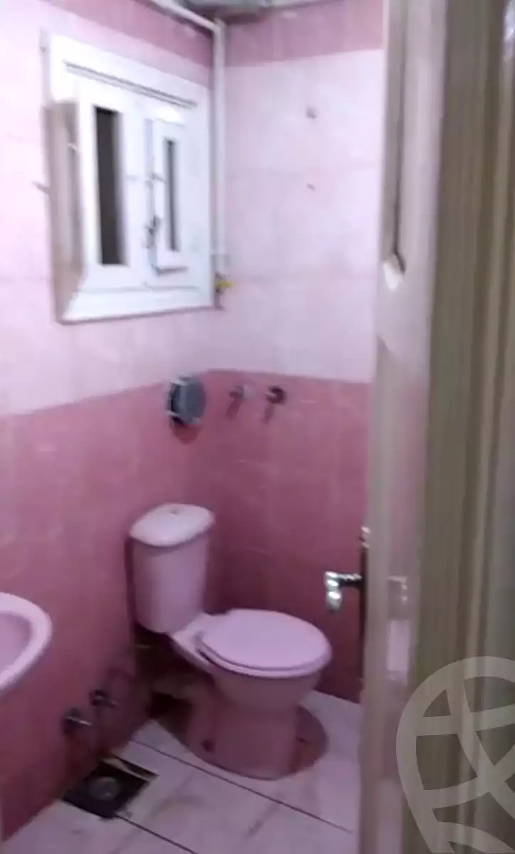https://aqarmap.com.eg/ar/listing/5404572-for-sale-cairo-el-sayyeda-zeinab-al-hanafi-st