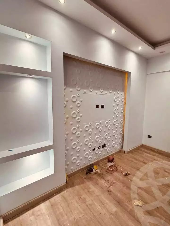 https://aqarmap.com.eg/en/listing/5405076-for-sale-cairo-mokattam-lhdb-l-ly-shareaa-9