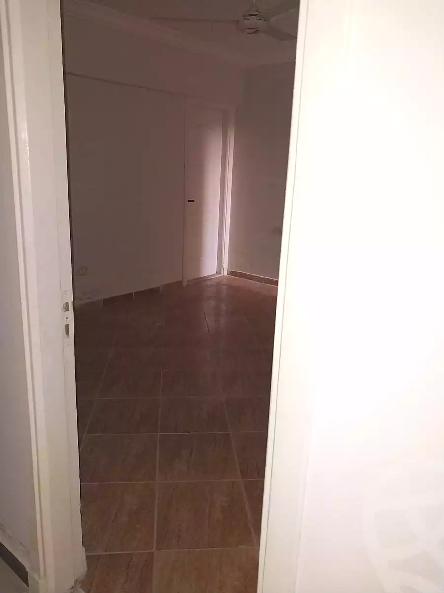 https://aqarmap.com.eg/en/listing/5405676-for-rent-alexandria-el-montazah-compounds-in-el-montazah-marseilia-florence