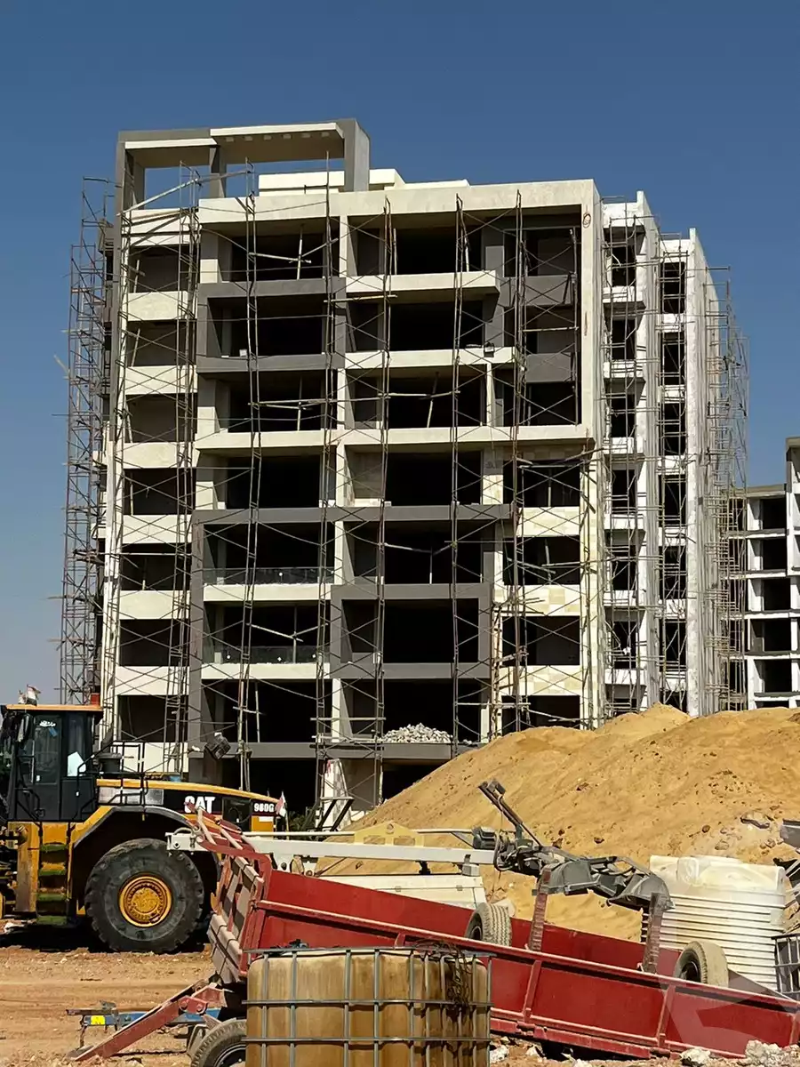 https://aqarmap.com.eg/ar/listing/5406368-for-sale-cairo-new-administrative-capital-r8-moraya-edge-stone