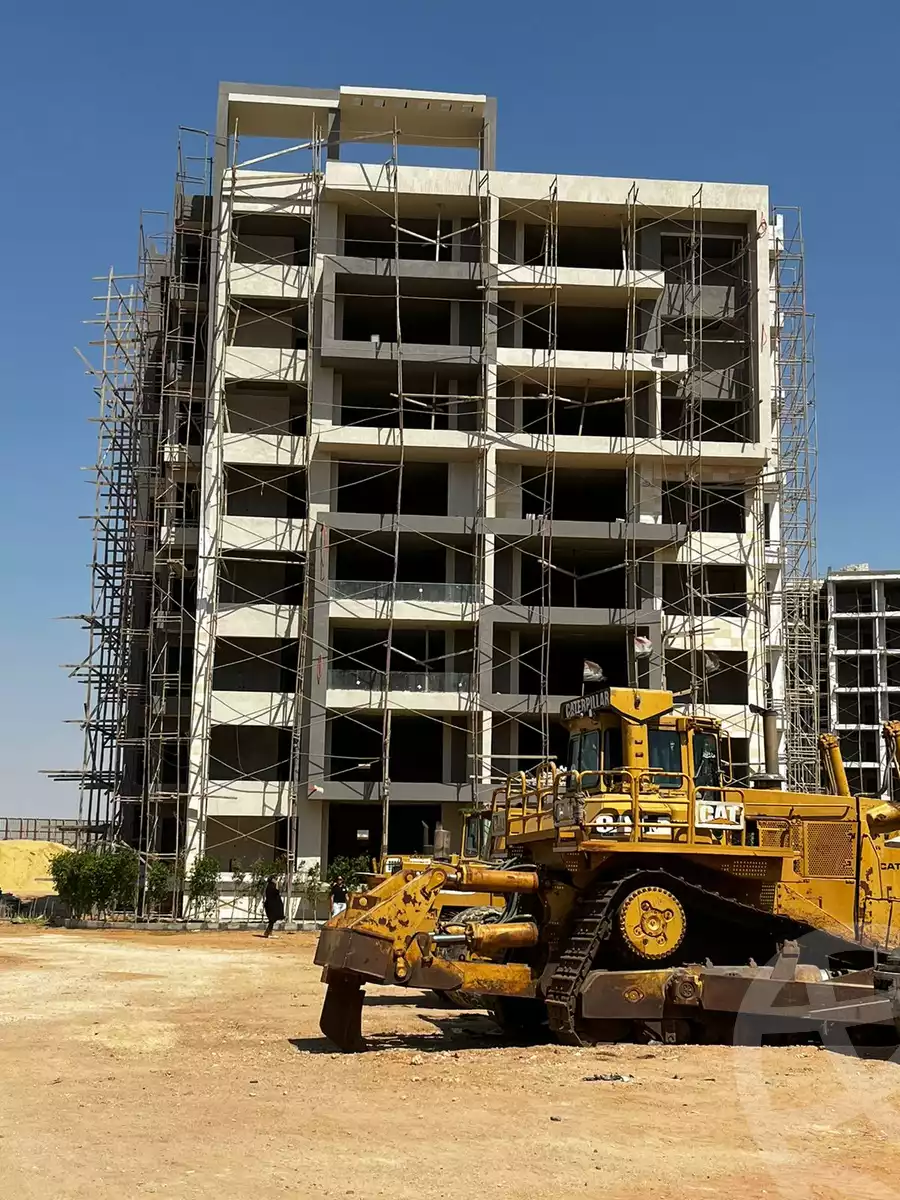 https://aqarmap.com.eg/ar/listing/5406368-for-sale-cairo-new-administrative-capital-r8-moraya-edge-stone