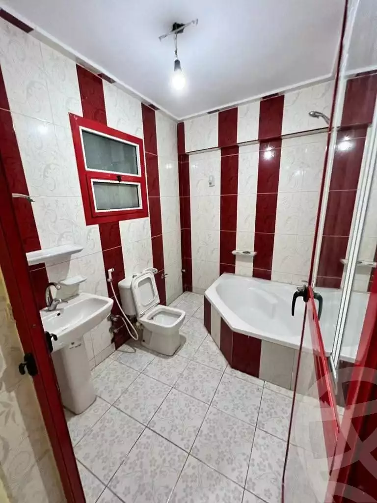 https://aqarmap.com.eg/ar/listing/5406844-for-sale-alexandria-l-jmy-lbytsh-al-kaada-st
