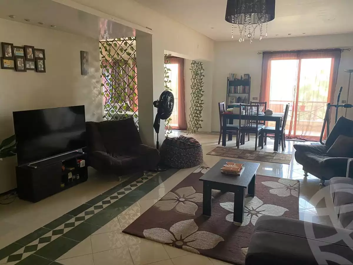 https://aqarmap.com.eg/ar/listing/5408250-for-sale-cairo-el-sheikh-zayed-city-compounds-hadayek-el-mohandiseen