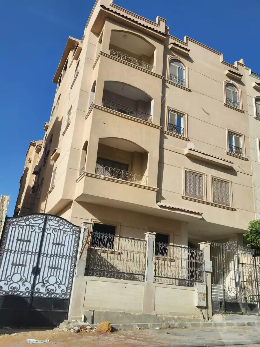 https://aqarmap.com.eg/ar/listing/5152734-for-sale-cairo-new-cairo-compounds-gardenia-hights-abo-el-hawl-abo-el-hawl-3