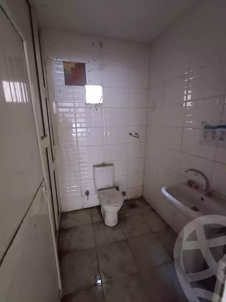 https://aqarmap.com.eg/ar/listing/5409870-for-rent-cairo-mokattam-lhdb-l-ly