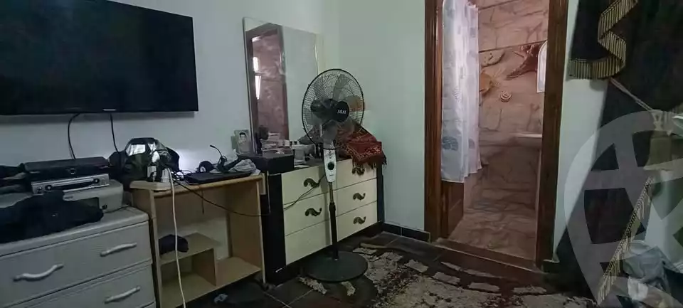 https://aqarmap.com.eg/en/listing/5410262-for-sale-alexandria-zezenia-ibrahim-el-attar-st