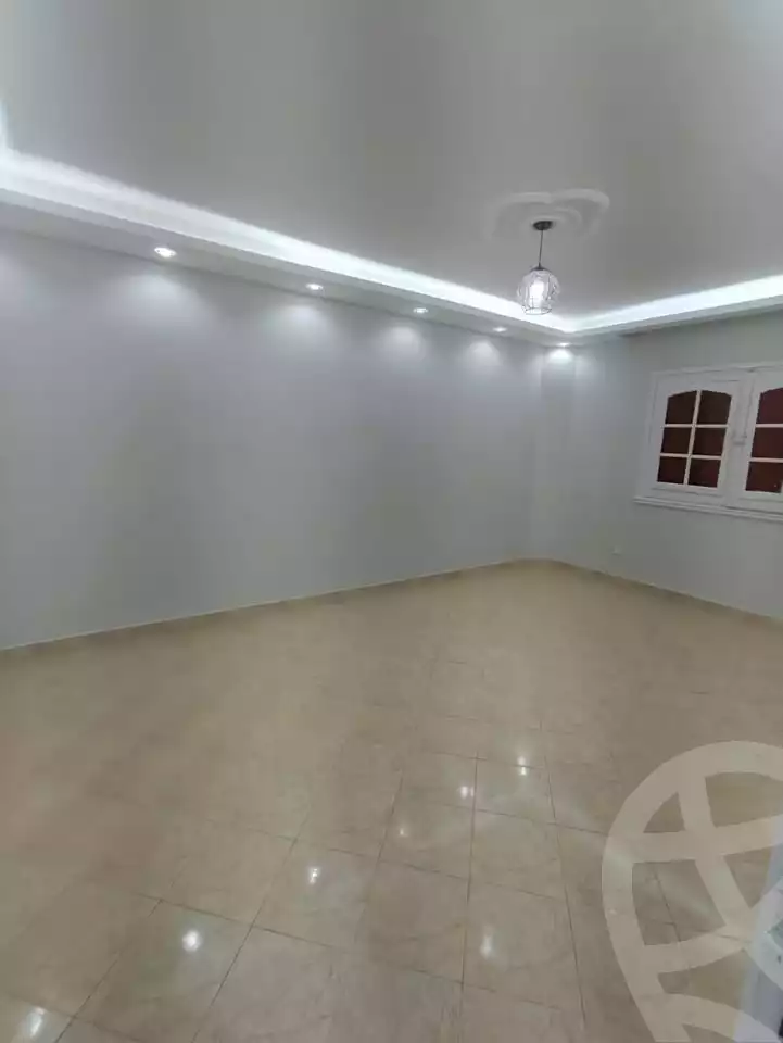 https://aqarmap.com.eg/ar/listing/5411467-for-rent-cairo-mokattam-lhdb-l-ly-el-naforah-square