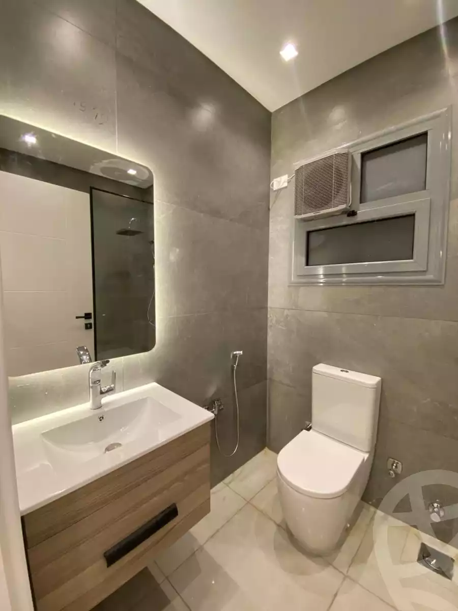 https://aqarmap.com.eg/en/listing/5411591-for-sale-cairo-mokattam-compounds-next-five-next-home