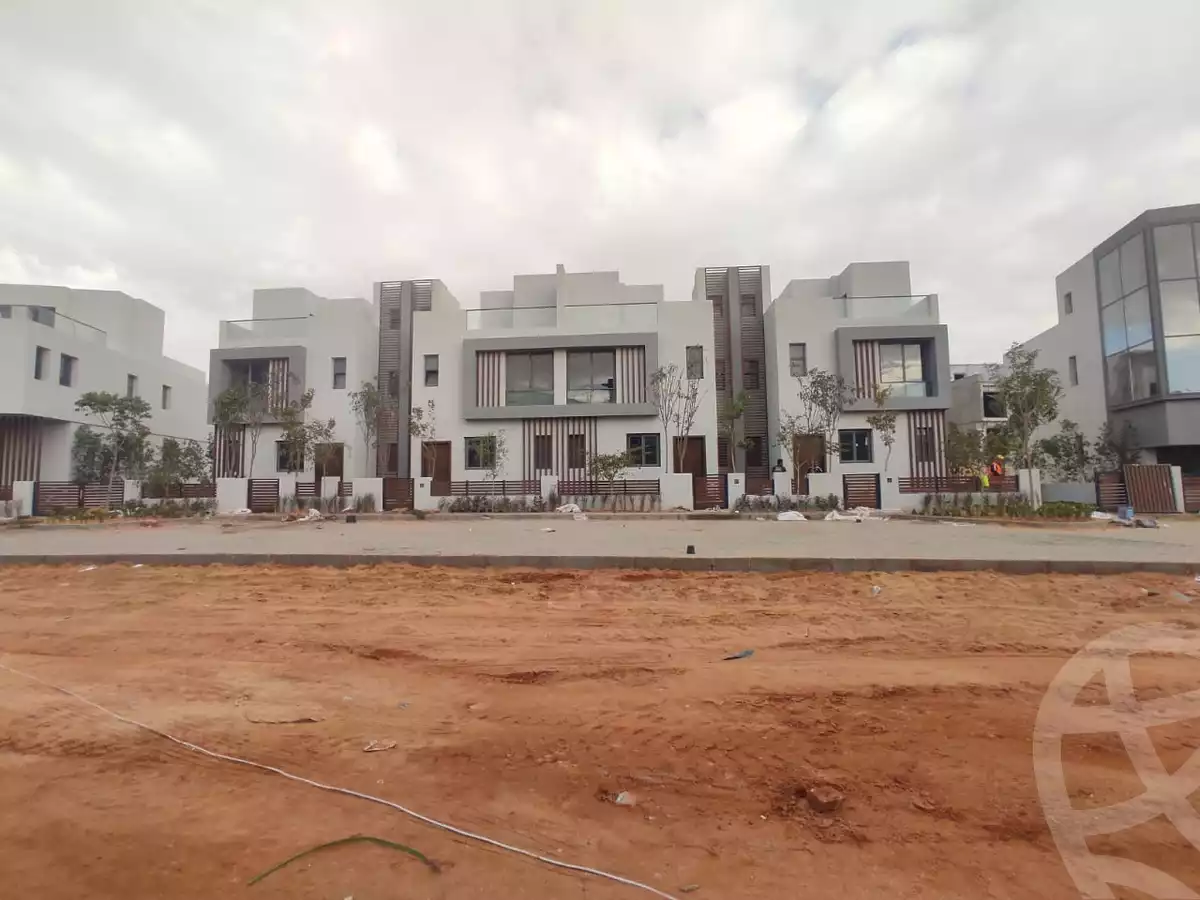 https://aqarmap.com.eg/en/listing/6047774-for-sale-cairo-new-administrative-capital-r7-vinci