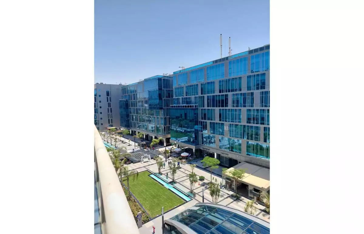 https://aqarmap.com.eg/en/listing/5416227-for-sale-cairo-el-sheikh-zayed-city-compounds-capital-business-park