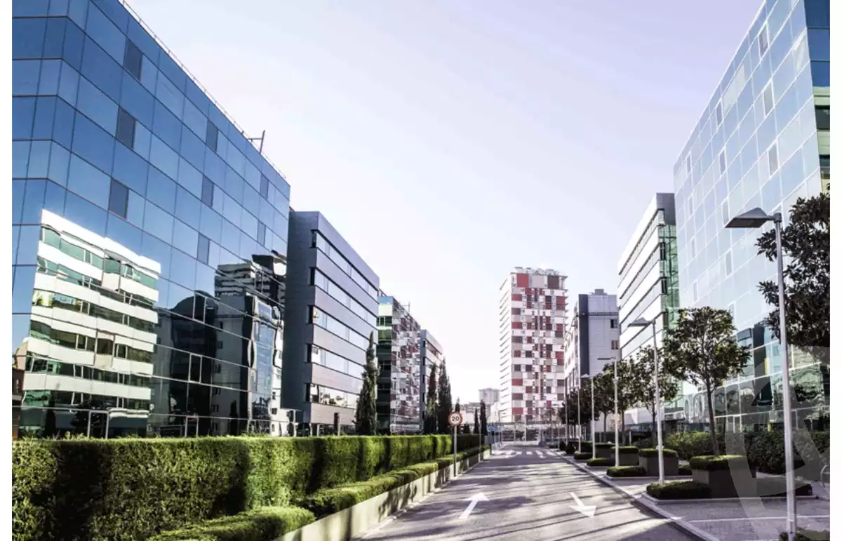 https://aqarmap.com.eg/en/listing/5416227-for-sale-cairo-el-sheikh-zayed-city-compounds-capital-business-park