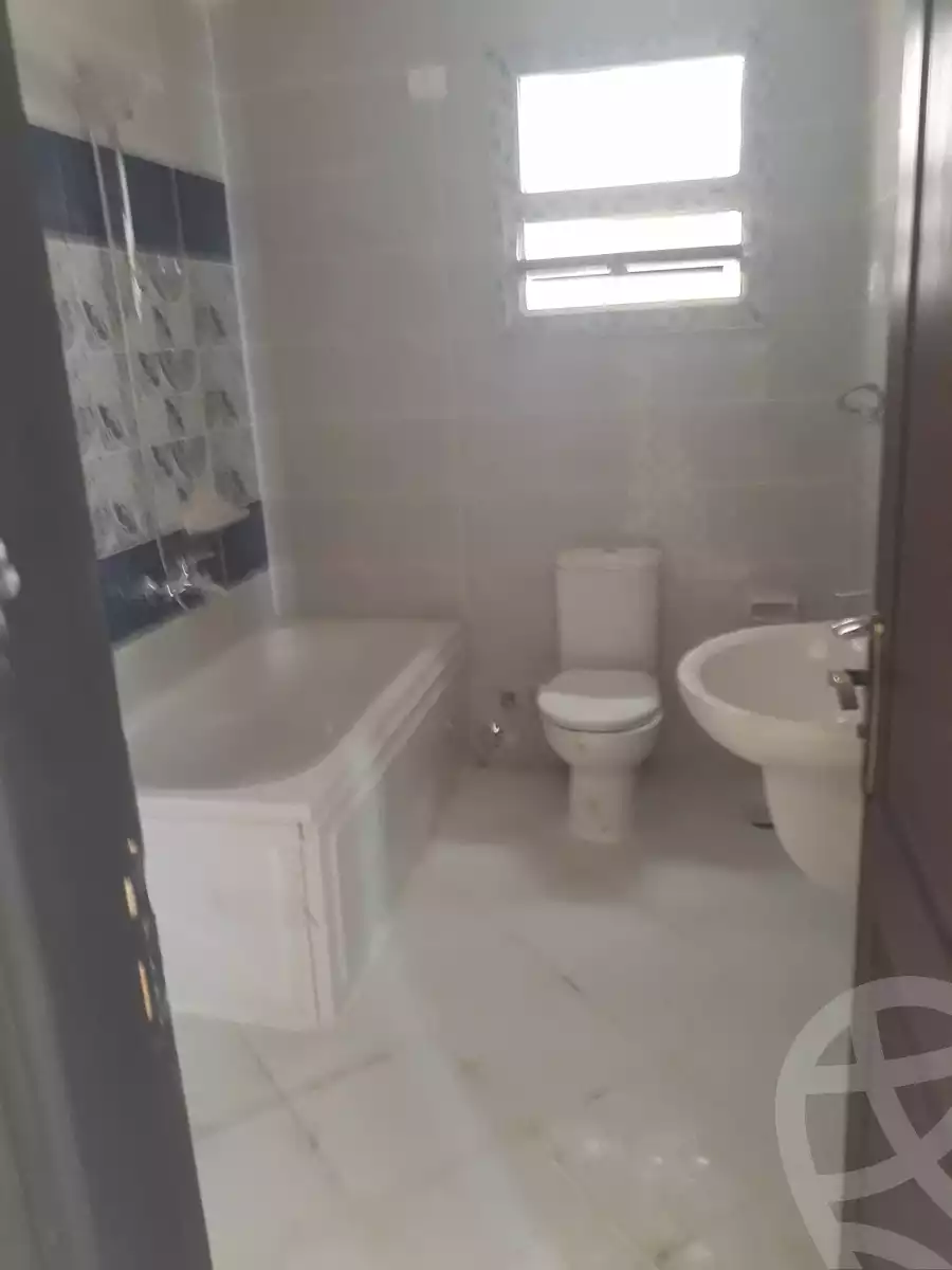 https://aqarmap.com.eg/ar/listing/5417246-for-rent-cairo-el-sheikh-zayed-city-el-hay-el-thany-ashaer