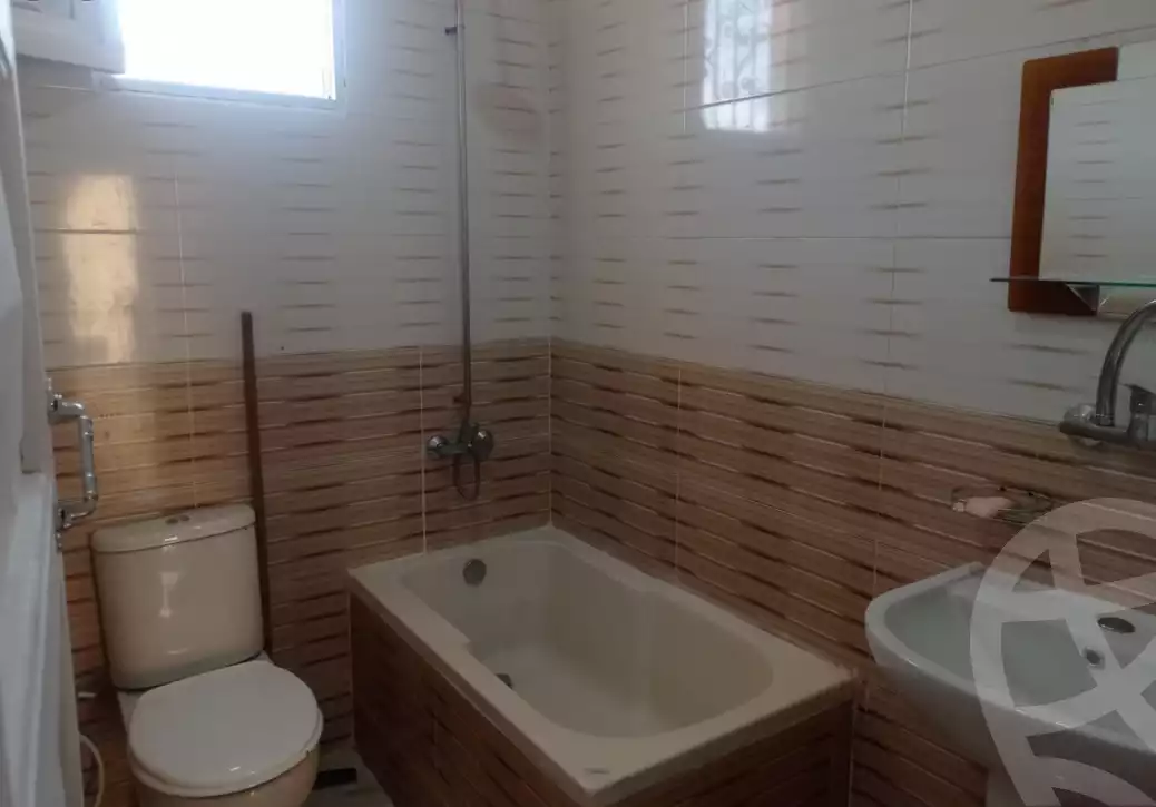 https://aqarmap.com.eg/en/listing/5423484-for-sale-marsa-matruh-marsa-matrouh-city-alam-el-roum-st