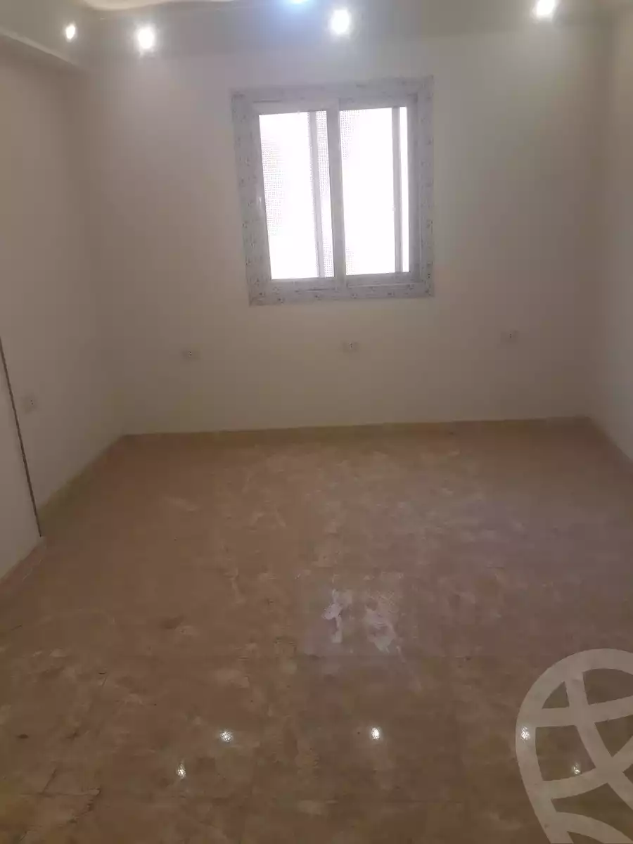 https://aqarmap.com.eg/ar/listing/5425061-for-rent-alexandria-l-jmy