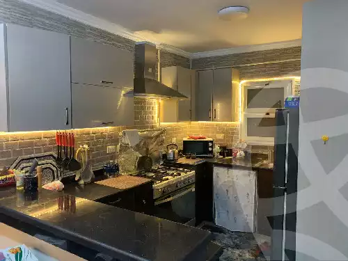 https://aqarmap.com.eg/en/listing/5425814-for-rent-cairo-el-sheikh-zayed-city-compounds-el-khamayel