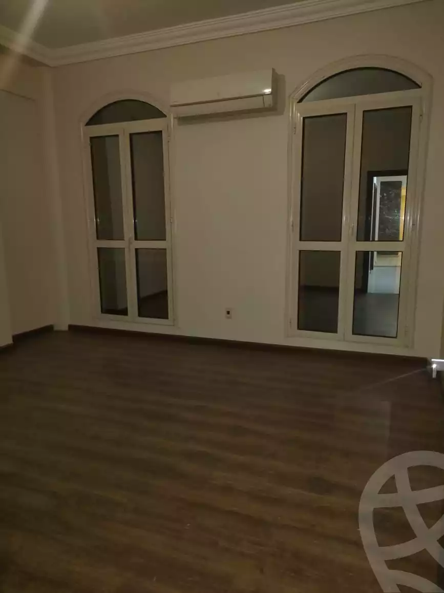 https://aqarmap.com.eg/en/listing/5426017-for-sale-cairo-new-cairo-ganob-el-akadamiya-south-academy-h-mosaab-ibn-omair-st