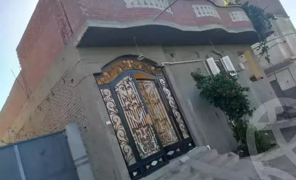 https://aqarmap.com.eg/en/listing/5426166-for-sale-beheira-damanhour
