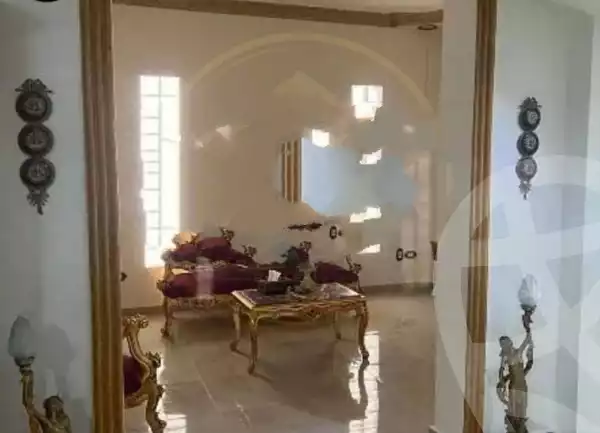 https://aqarmap.com.eg/en/listing/5427052-for-rent-alexandria-king-maryot-compounds-royal-residence-al-halawany