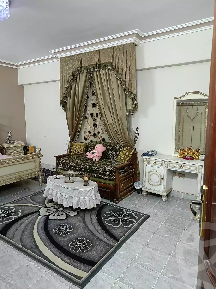 https://aqarmap.com.eg/ar/listing/5428508-for-rent-cairo-mokattam-lhdb-l-ly-shareaa-9