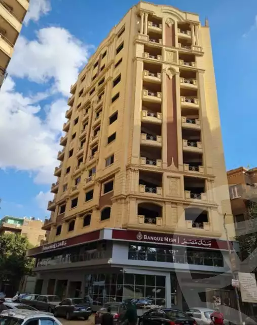 https://aqarmap.com.eg/en/listing/5429261-for-sale-cairo-manial-el-rawda-st