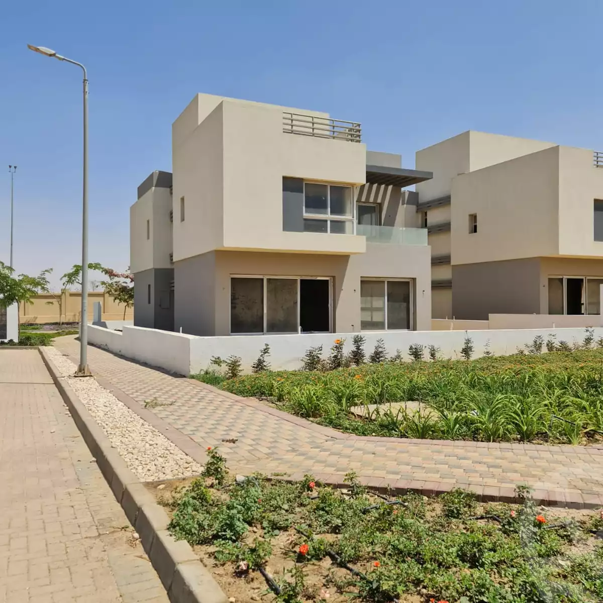 https://aqarmap.com.eg/en/listing/5429936-for-sale-cairo-new-cairo-compounds-hyde-park-cluster-18-hyde-park