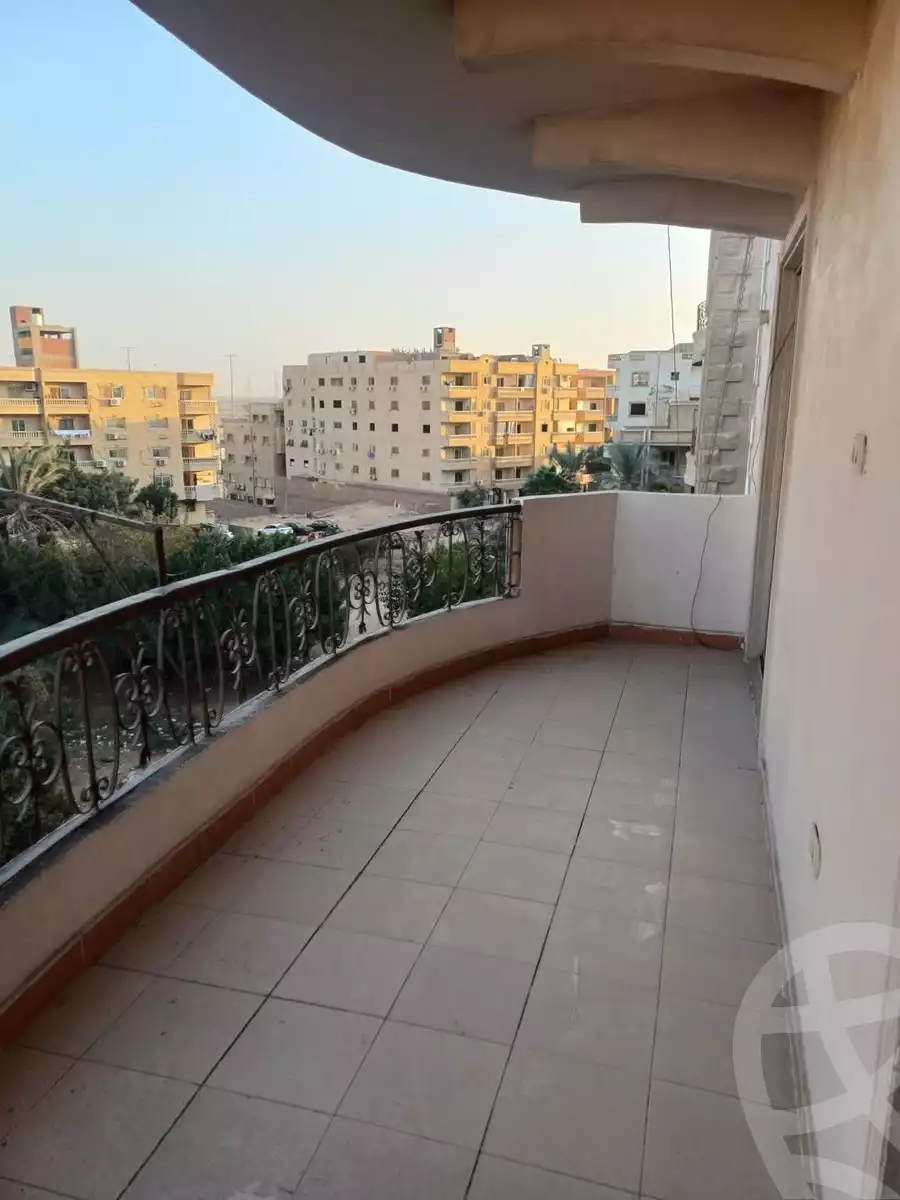 https://aqarmap.com.eg/ar/listing/5431351-for-sale-cairo-hadayek-el-ahram