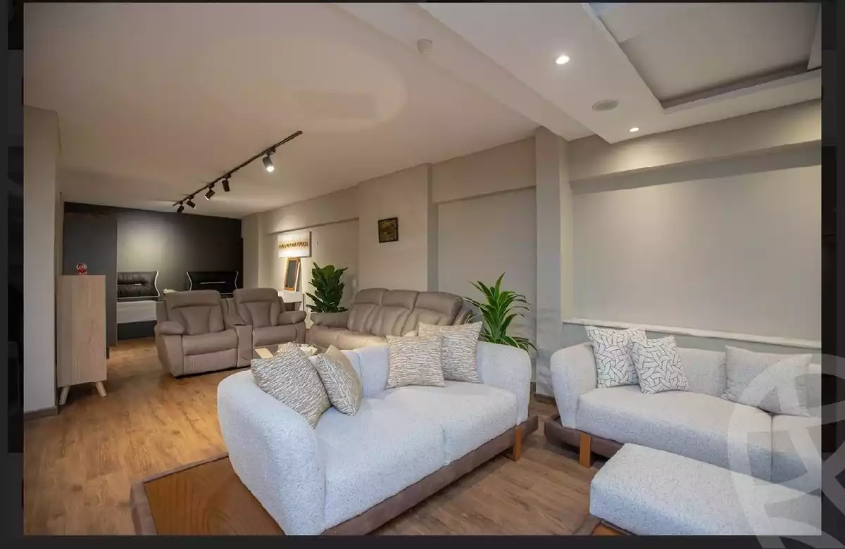 https://aqarmap.com.eg/en/listing/5432601-for-sale-alexandria-sporting-el-geish-road