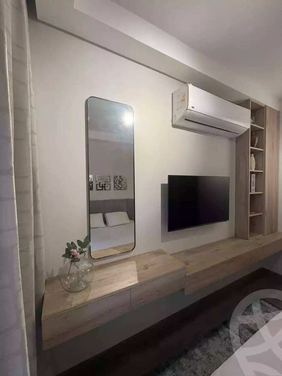 https://aqarmap.com.eg/en/listing/5435478-for-sale-cairo-el-sheikh-zayed-city-compounds-zyd-wr-llttwyr-z-tower