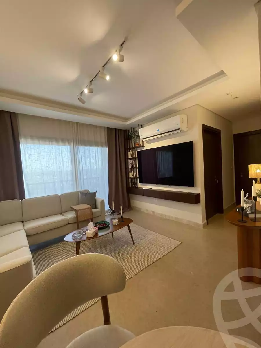 https://aqarmap.com.eg/en/listing/5435478-for-sale-cairo-el-sheikh-zayed-city-compounds-zyd-wr-llttwyr-z-tower