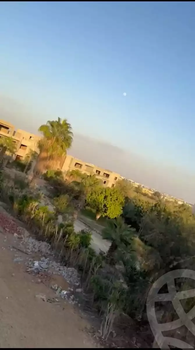 https://aqarmap.com.eg/en/listing/5436586-for-sale-cairo-el-sheikh-zayed-city-compounds