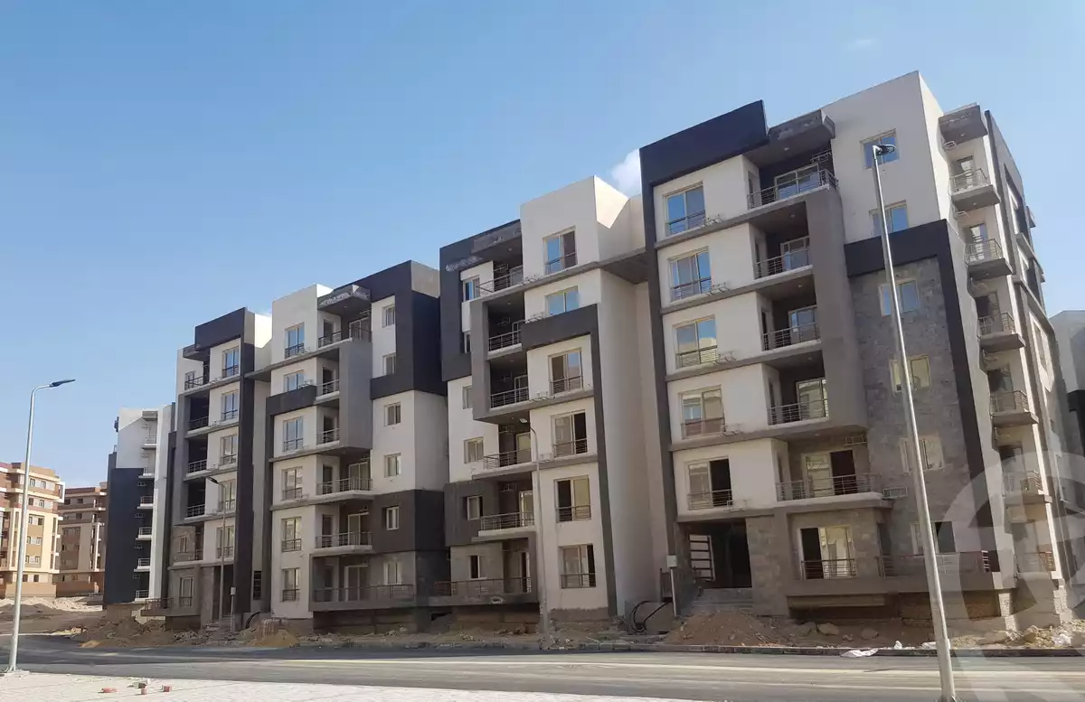 https://aqarmap.com.eg/en/listing/5428228-for-sale-cairo-new-cairo-compounds-dar-misr-el-koronfel