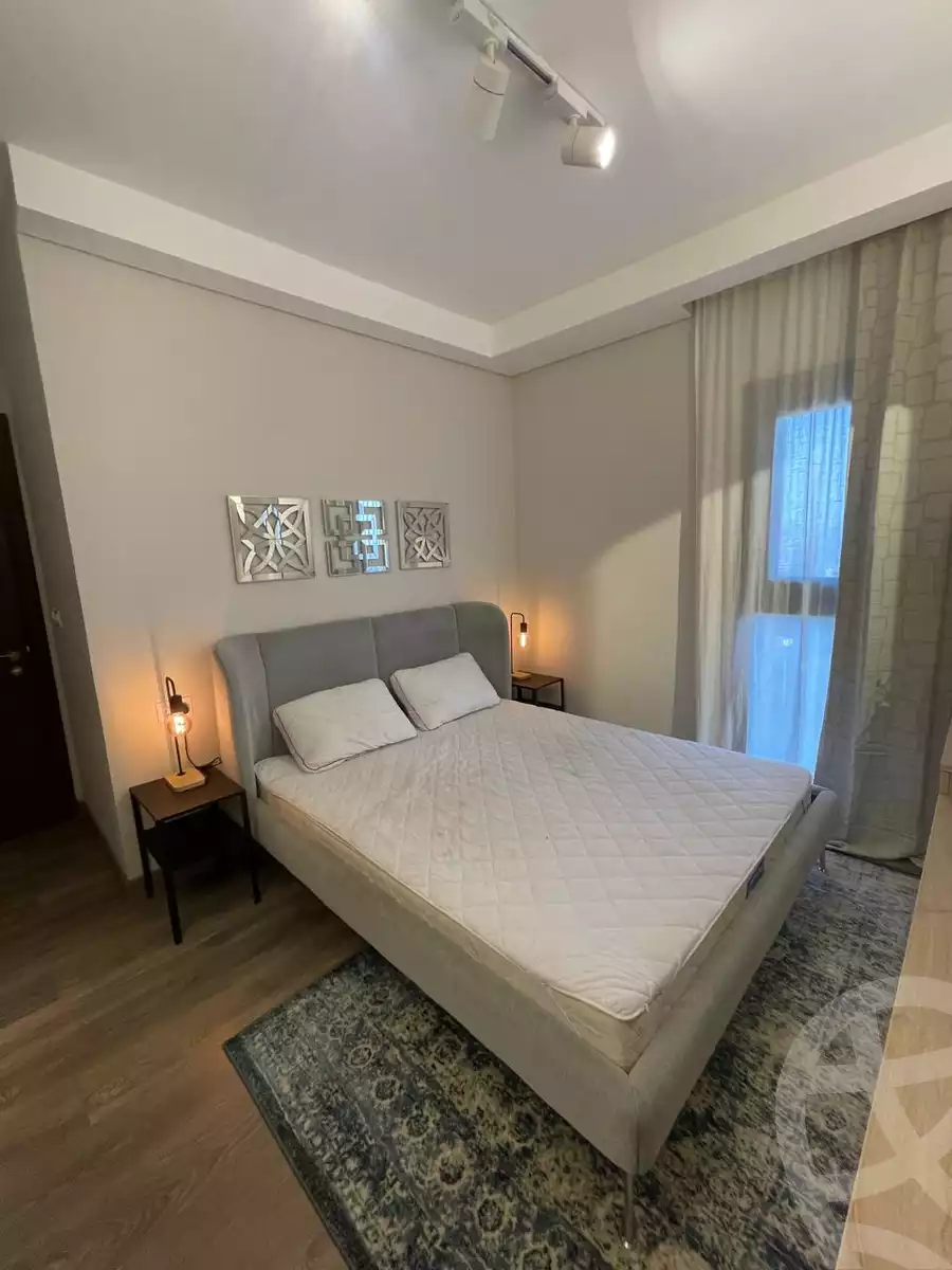 https://aqarmap.com.eg/en/listing/5436754-for-sale-cairo-el-sheikh-zayed-city-compounds-zyd-wr-llttwyr-park-towers-zed-el-sheikh-zayed-compound