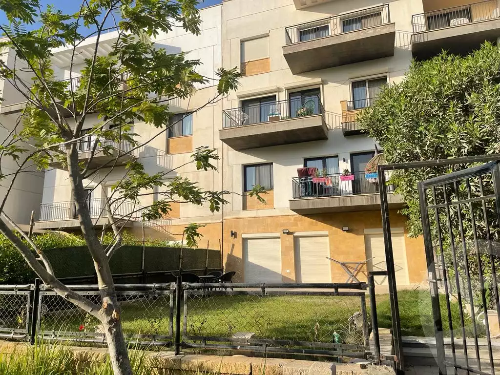 https://aqarmap.com.eg/en/listing/5438618-for-rent-cairo-el-sheikh-zayed-city-compounds-kmbwnd-wyst-twn-swdyk