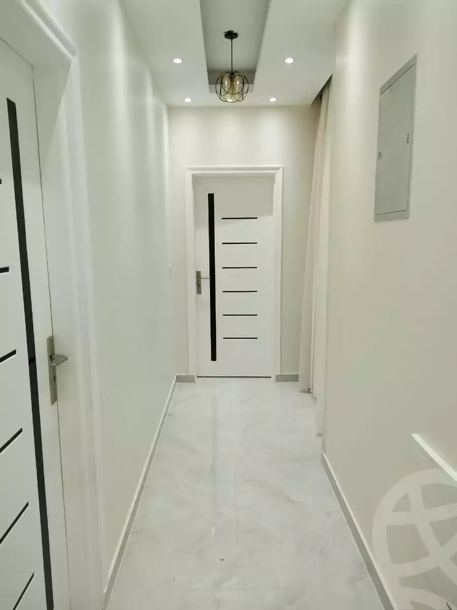 https://aqarmap.com.eg/ar/listing/5443810-for-sale-cairo-6th-of-october-el-ahyaa-neighborhood-4th-neighbourhood-1