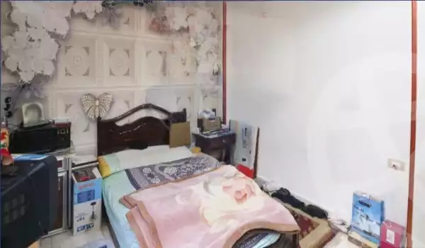 https://aqarmap.com.eg/en/listing/5446501-for-sale-alexandria-camp-cesar-salah-zouhni-st