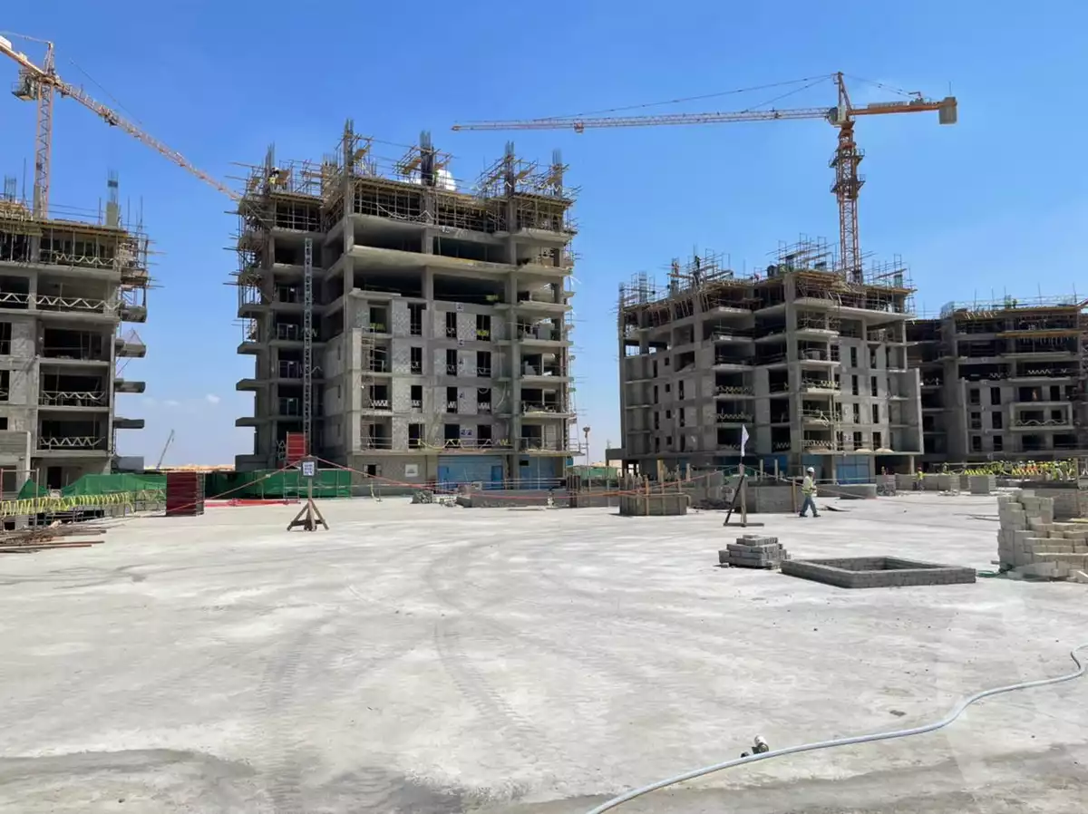 https://aqarmap.com.eg/ar/listing/5448552-for-sale-cairo-el-sheikh-zayed-city-compounds-zyd-wr-llttwyr-z-tower