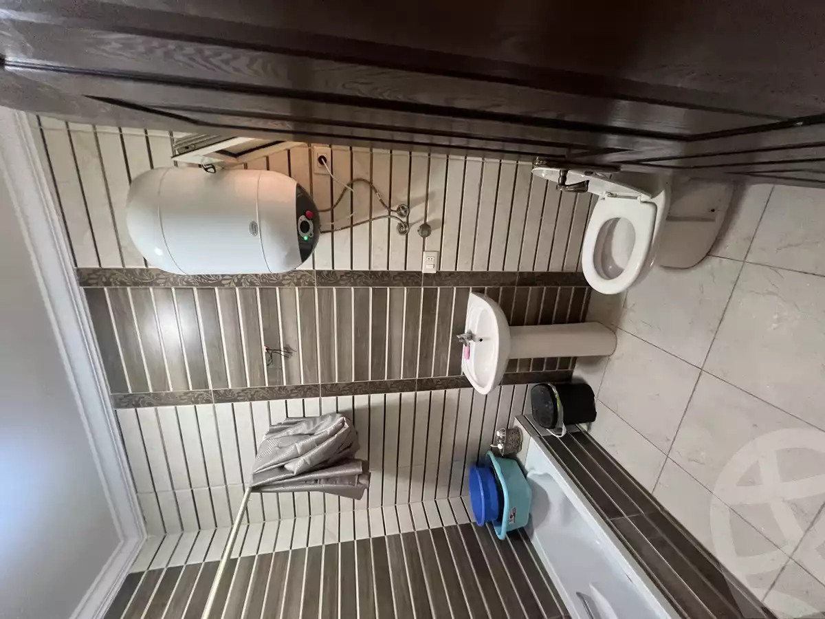 https://aqarmap.com.eg/en/listing/5454814-for-sale-cairo-new-cairo-mohammed-nagib-axis-st