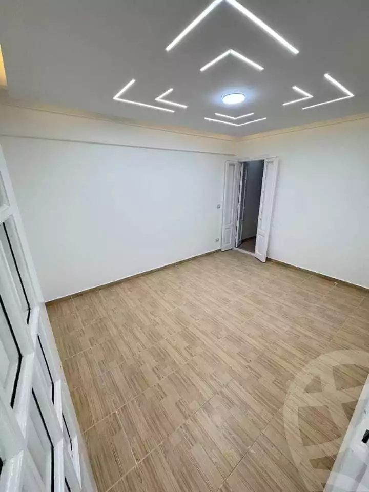 https://aqarmap.com.eg/en/listing/5457941-for-sale-alexandria-sydy-bshr-sydy-bshr-bhry-khalil-hamada-st