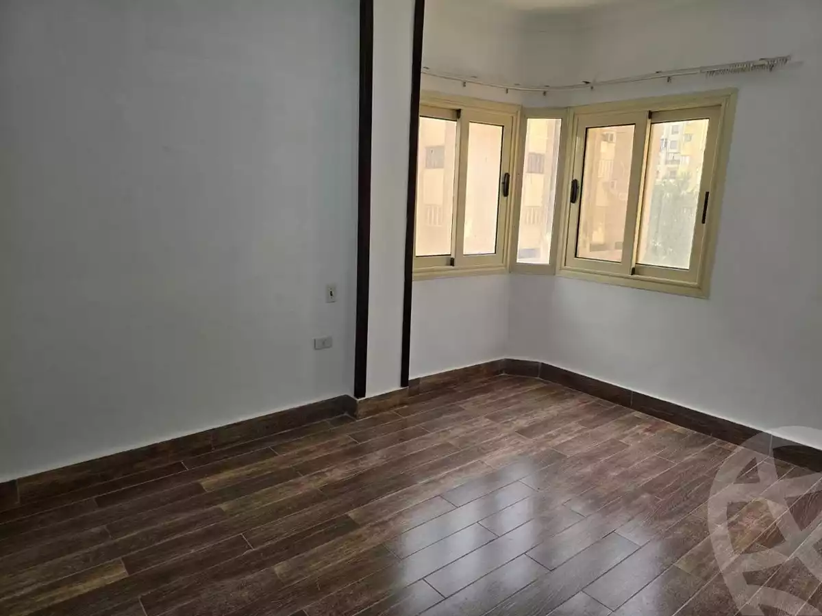 https://aqarmap.com.eg/ar/listing/5459466-for-sale-cairo-nasr-city-zahraa-nasr-city-masakn-el-dobat