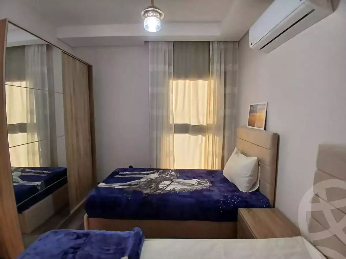 https://aqarmap.com.eg/ar/listing/5459660-for-rent-cairo-el-sheikh-zayed-city-compounds-zyd-wr-llttwyr-park-towers-zed-el-sheikh-zayed-compound