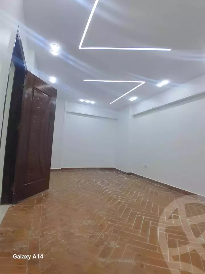 https://aqarmap.com.eg/ar/listing/5461303-for-sale-alexandria-el-asafra-shr-45
